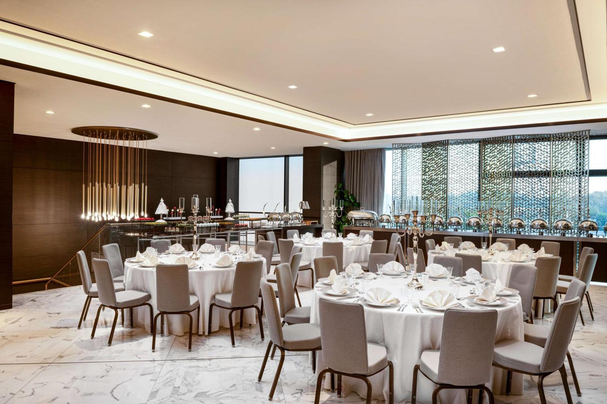 Waldorf Astoria Kuwait Otel Kuveyt Dış mekan fotoğraf The ballroom