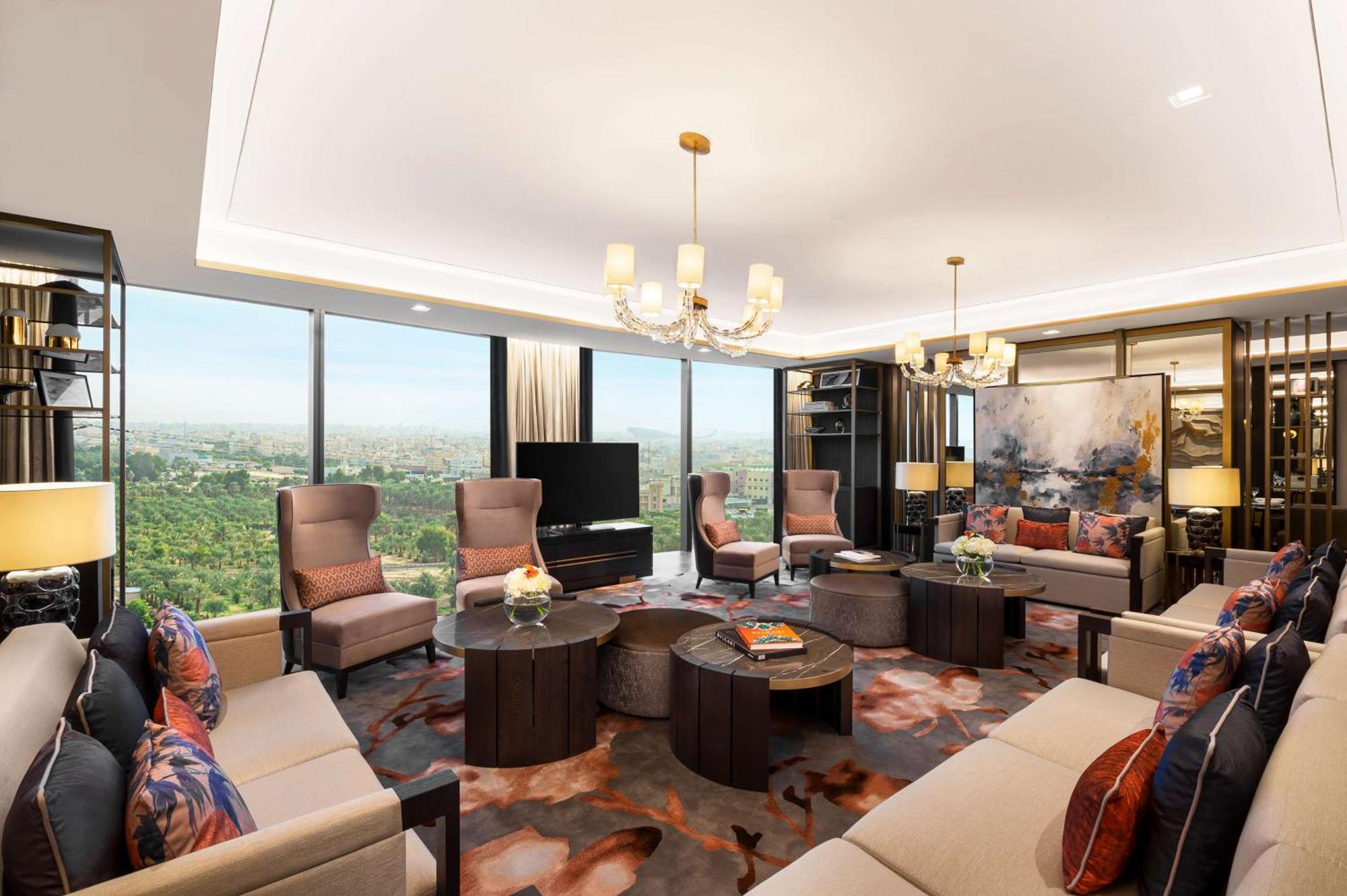 Waldorf Astoria Kuwait Otel Kuveyt Dış mekan fotoğraf The living room of a Presidential Suite
