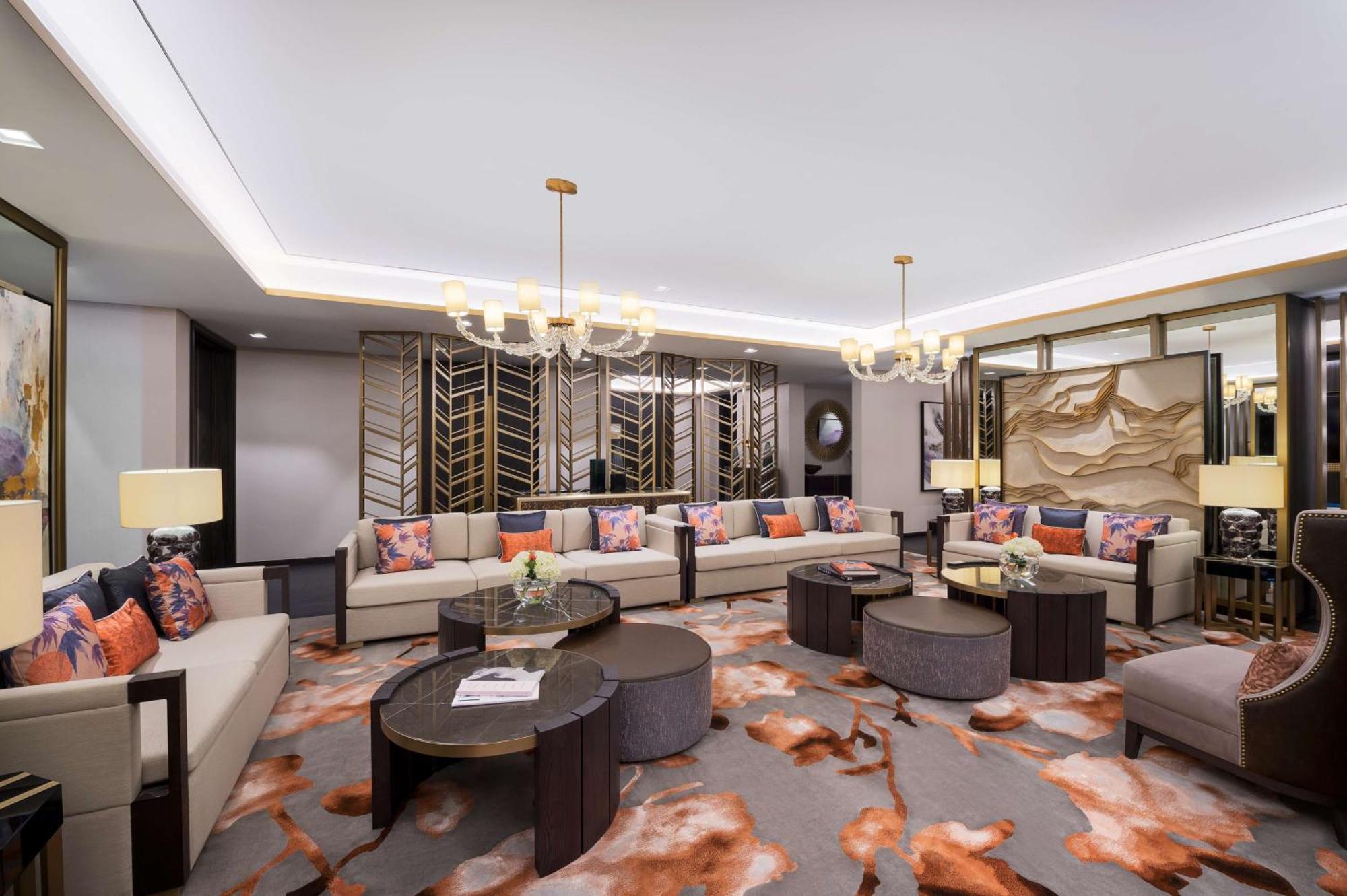 Waldorf Astoria Kuwait Otel Kuveyt Dış mekan fotoğraf The Club Lounge at the Westin Palace, Madrid
