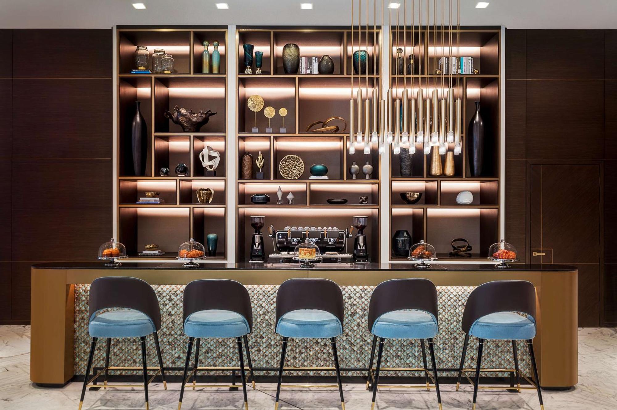 Waldorf Astoria Kuwait Otel Kuveyt Dış mekan fotoğraf The Coffee Bar